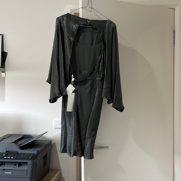 Olive, Satin type material, Shona Joy, short, backless dress. Never worn. - Picture 4 of 6